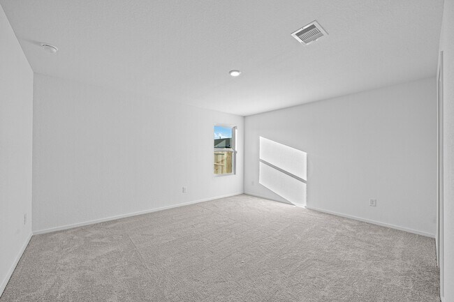 Building Photo - 16615 Rolling Hillside Wy