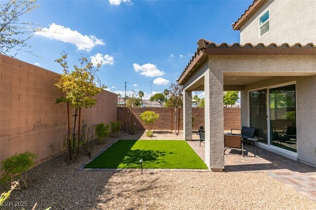 Building Photo - 8995 Elati Ct