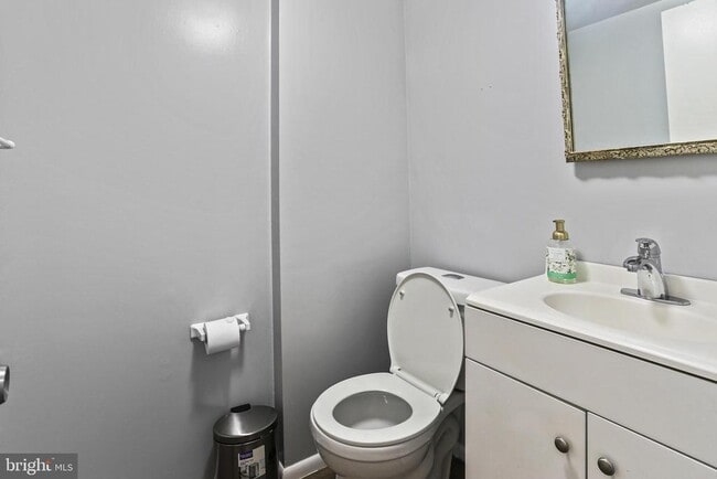 Building Photo - 12113 Pheasant Run Dr