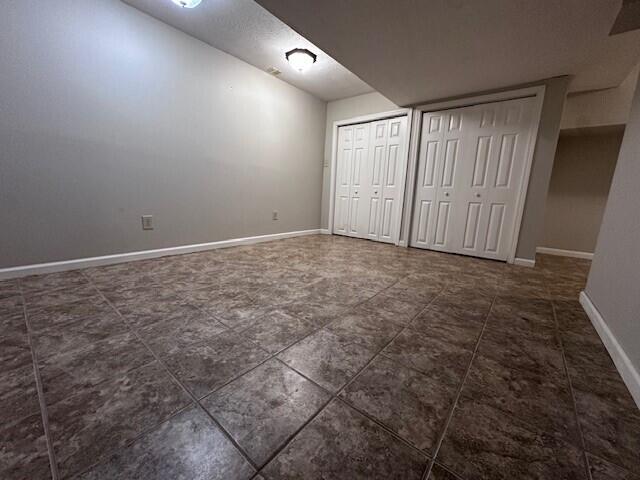 Building Photo - 3507 Lakeside Ct