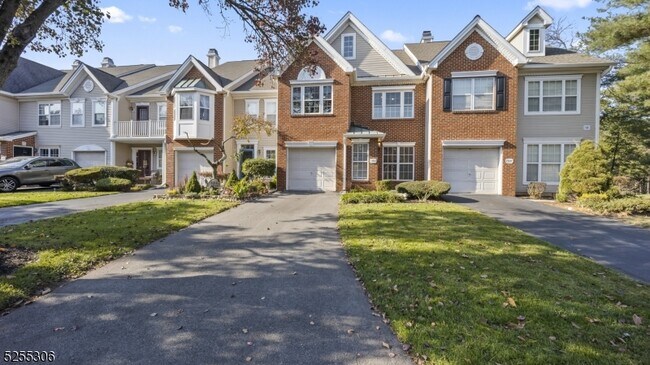 Building Photo - 1306 Stech Dr