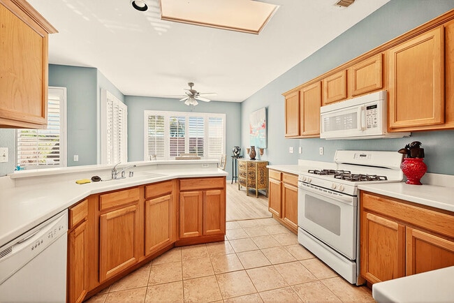 Building Photo - 37690 Turnberry Isle Dr