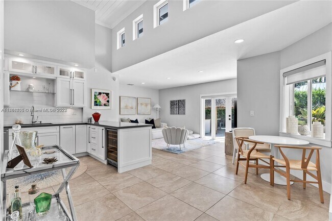 Building Photo - 17610 SW 80th Ct