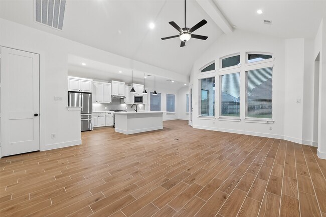 Building Photo - 2210 Cherry Brg Ln