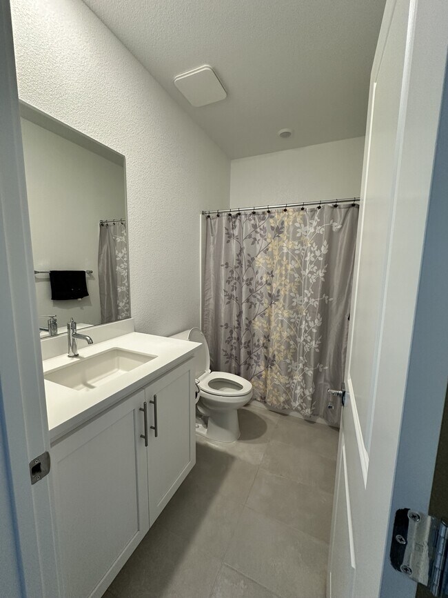 Building Photo - 2109 Blossom Ranch Rd