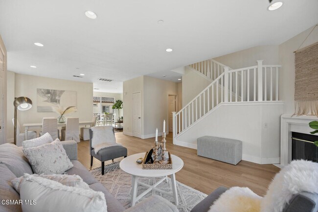 Building Photo - 88 Via Katrina