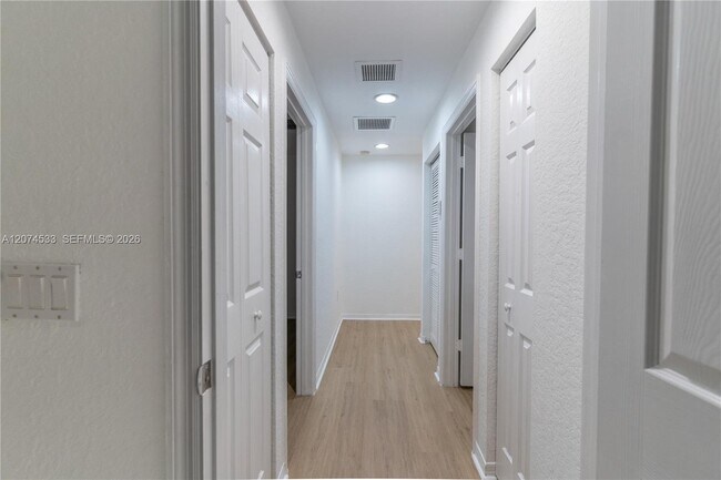 Building Photo - 6061 SW 19th Ct