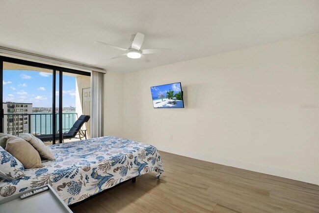 Building Photo - 670 Island Way