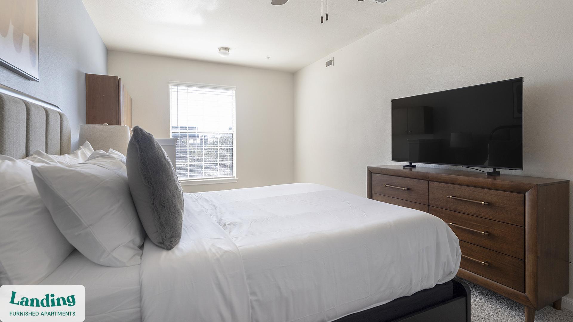 Building Photo - 1215 W Slaughter Ln