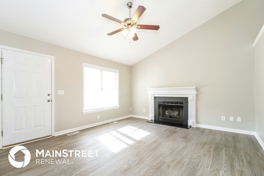 Building Photo - 4935 Springhouse Farm Rd
