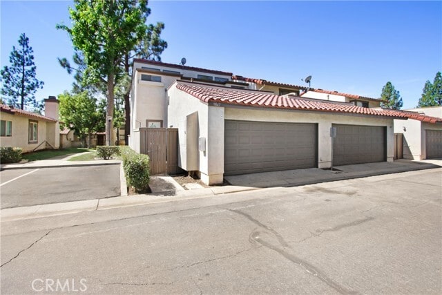 Building Photo - 9847 Bolero Dr