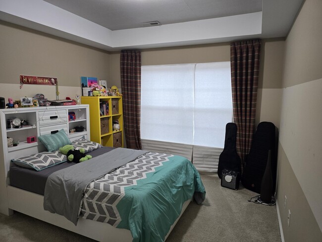 Building Photo - 45762 S Stonewood Rd