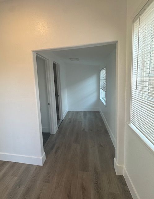 Building Photo - 3987 Franklin Ave