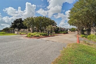 Building Photo - 18800 Egret Bay Blvd