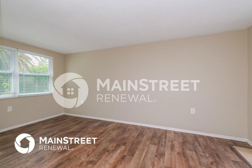 Building Photo - 9141 Suffolk Ln