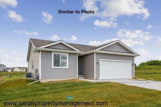 Building Photo - Charming Hoover Ranch in Bondurant – Move-In Ready for July!