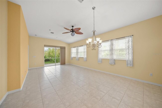 Building Photo - 4458 Corso Venetia Blvd
