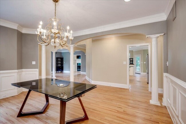 Building Photo - 163 Dumbridge Rd