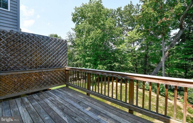 Building Photo - 3802 Koval Ln
