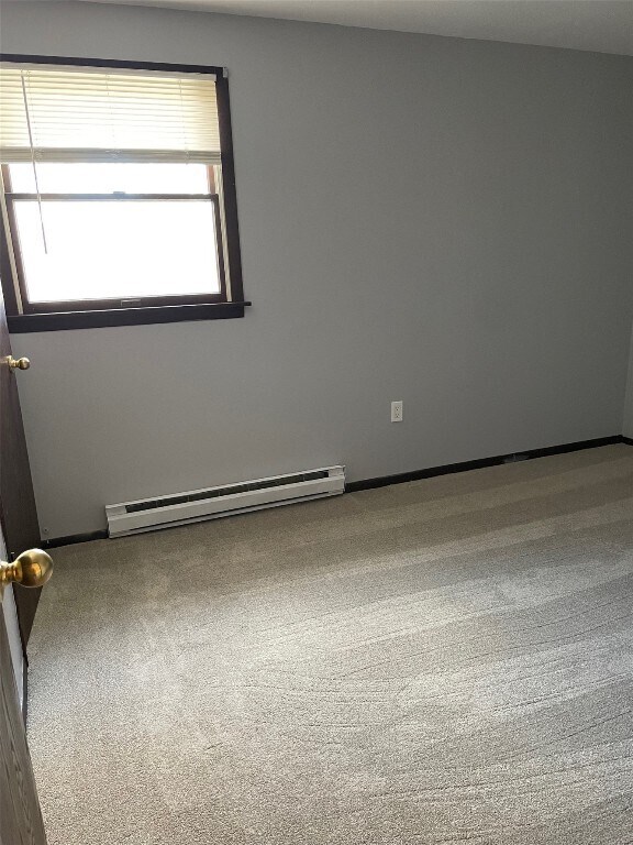 Building Photo - 900 Wallace St