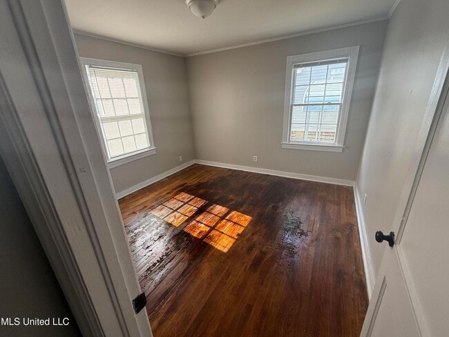 Building Photo - 1609 Gordon Ave