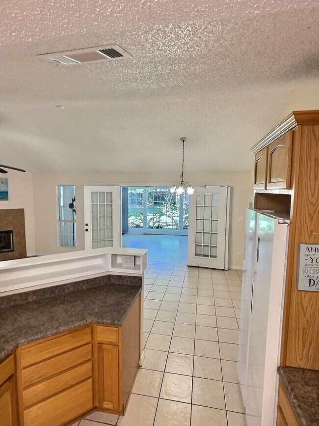 Building Photo - 3 Bedroom Home in Ocean Springs