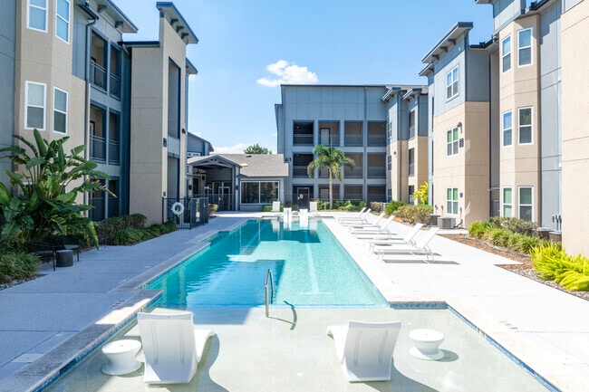 Building Photo - Mirabella Apartments