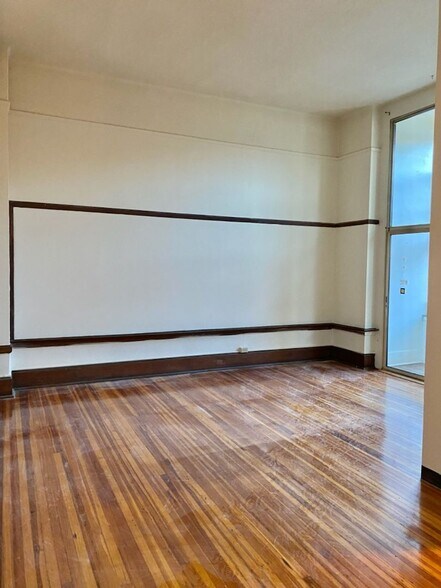 Building Photo - Park Place Apartments