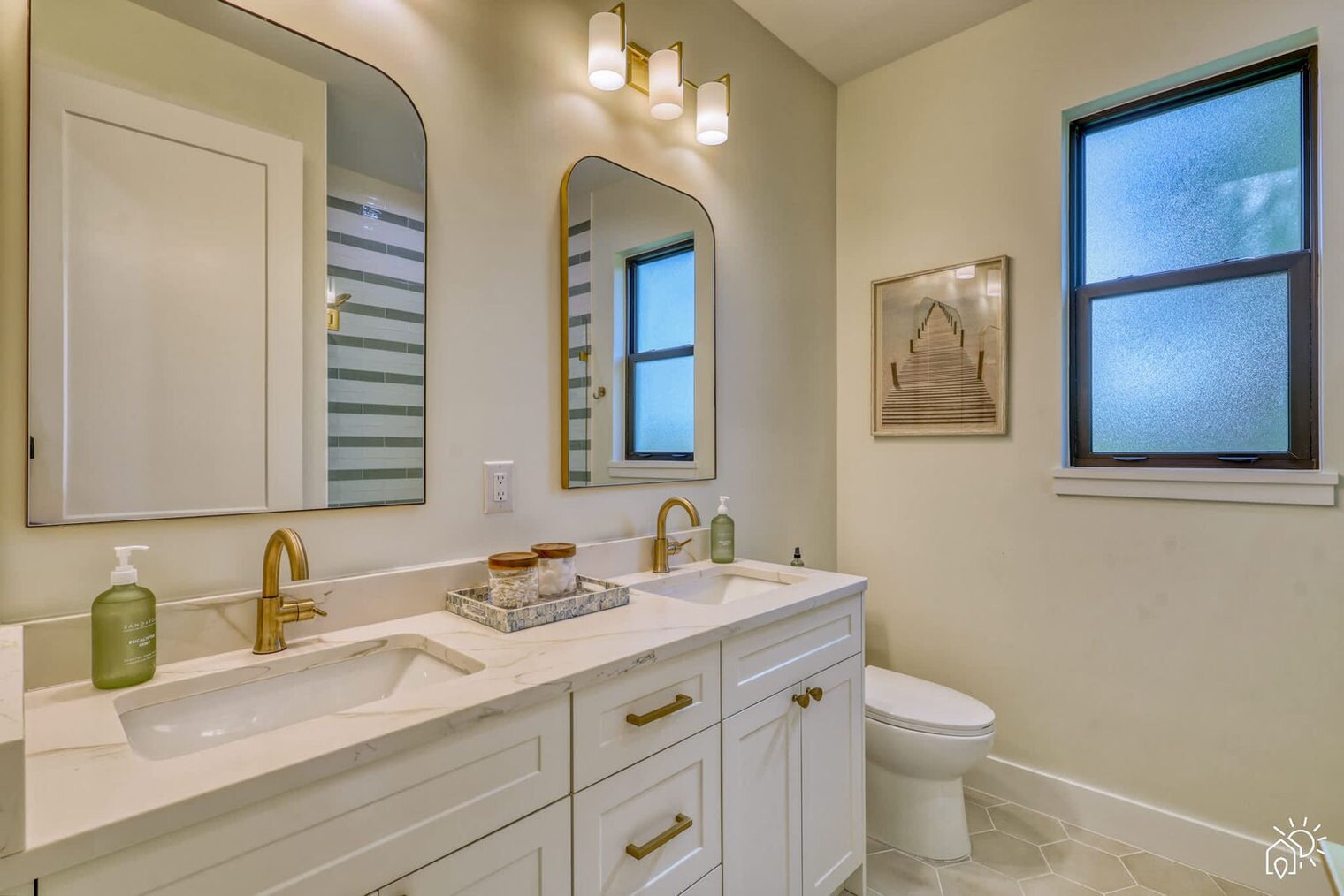 Building Photo - 2215 Amnesty Dr