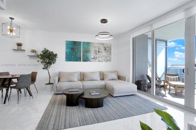 Building Photo - 488 NE 18th St