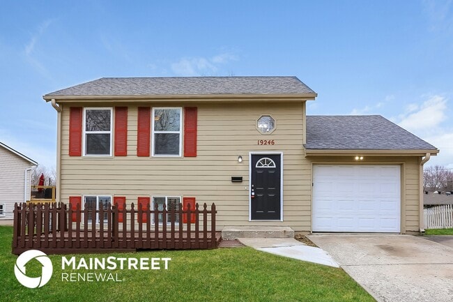 Building Photo - 19246 E Ponca Dr