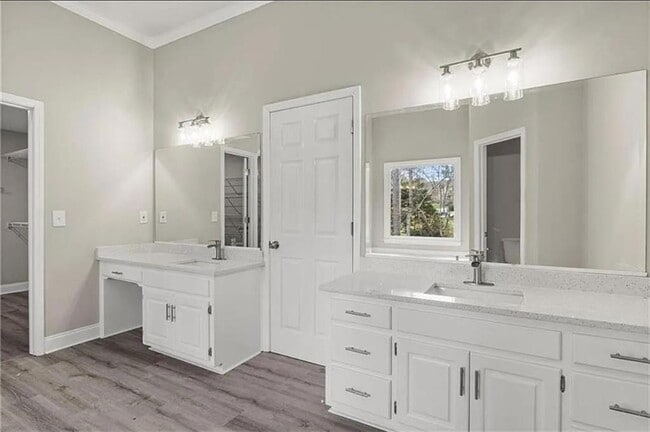 Building Photo - 2781 Jen Chris Dr