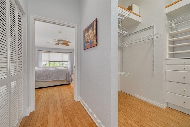 Building Photo - 4490 38th Way S