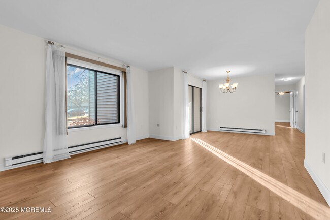 Building Photo - 218 Medford Ct