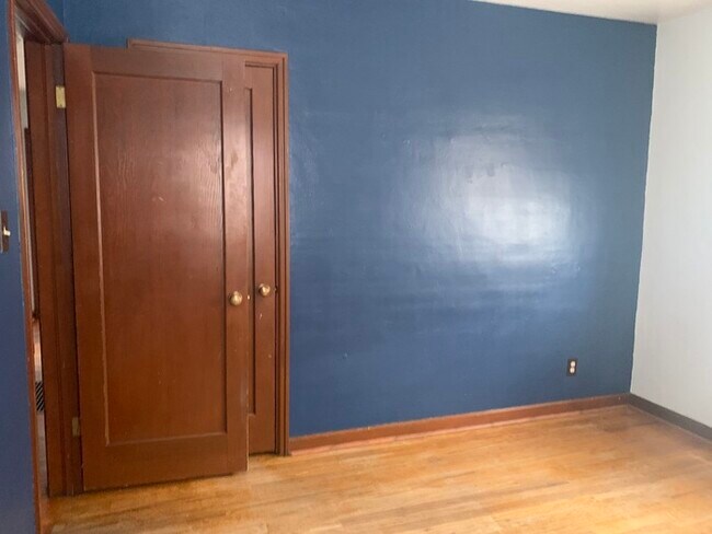 Building Photo - Nice 3 Bedroom 1 Bath
