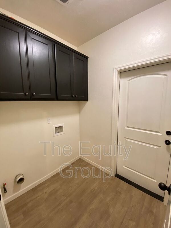 Building Photo - 3212 N Noyes Ct