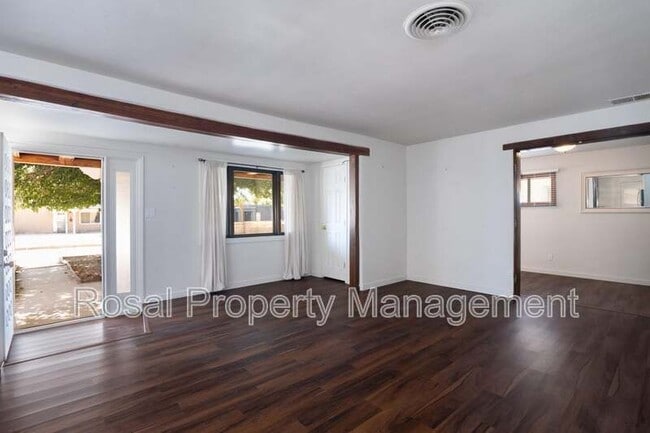 Building Photo - 1332 Boatright Dr NE