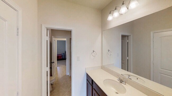 Building Photo - 20323 Mary Point Ln