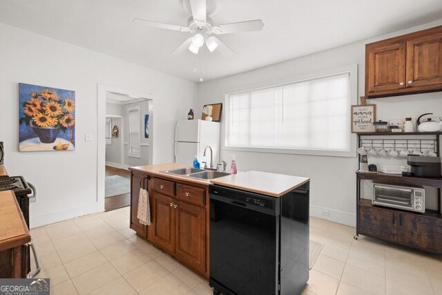 Building Photo - 42 Poplar St