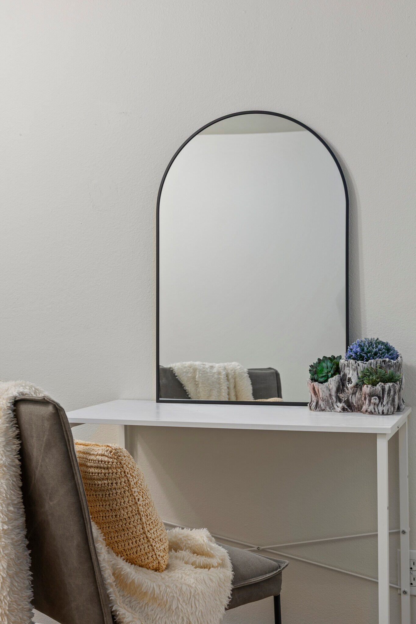 Building Photo - 9301 Linden Ave N