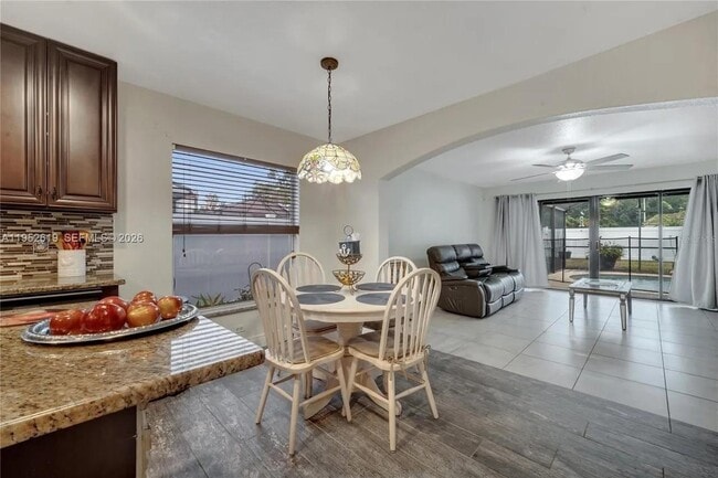 Building Photo - 2372 Topaz Trail