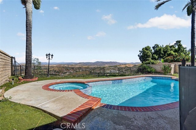 Building Photo - 28131 Florence Ln