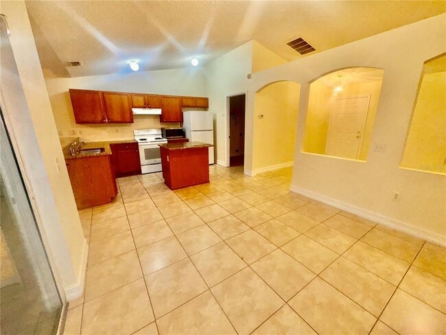 Building Photo - 909 Gateshead Ct