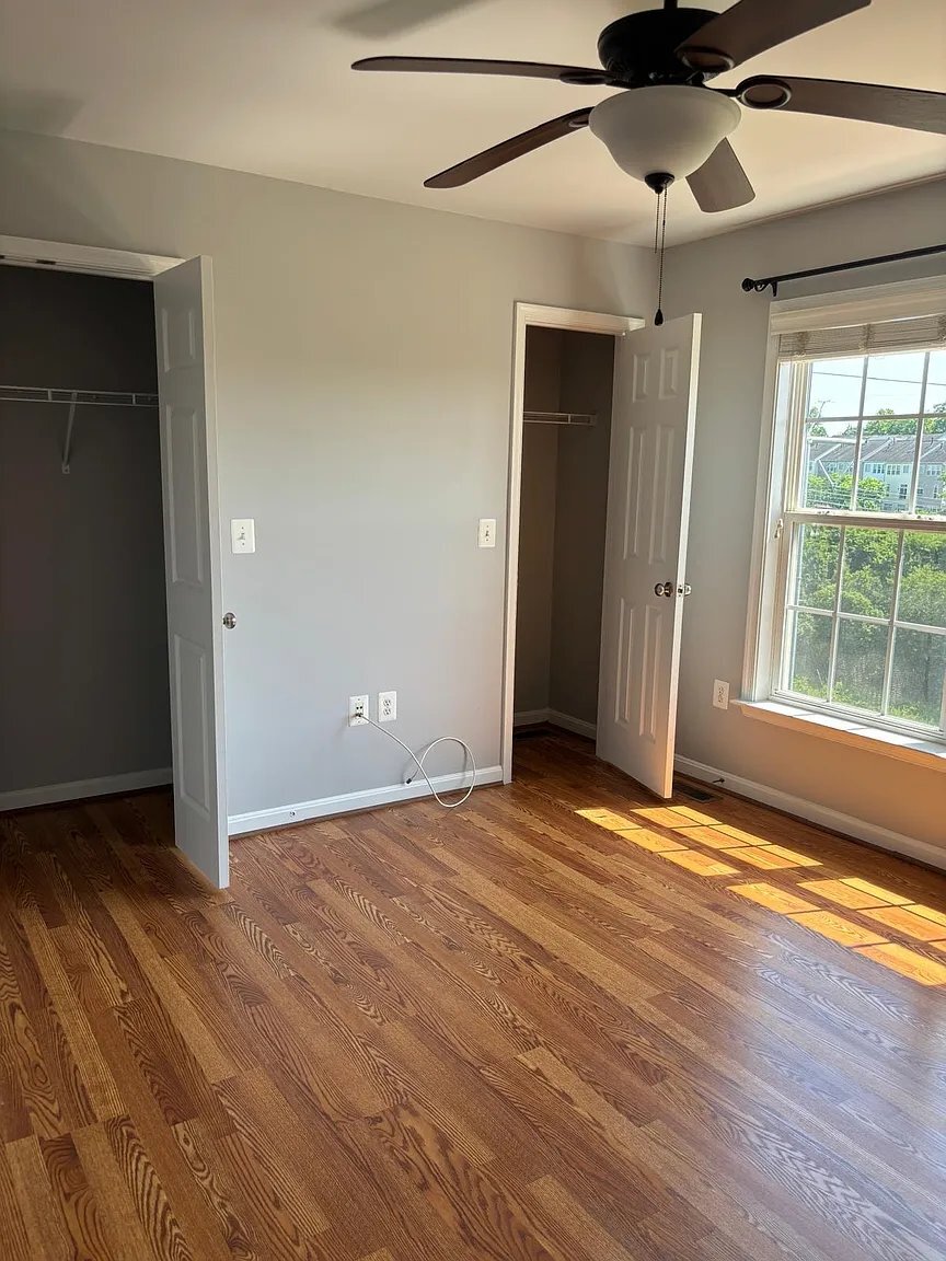 Building Photo - 15711 John Diskin Cir