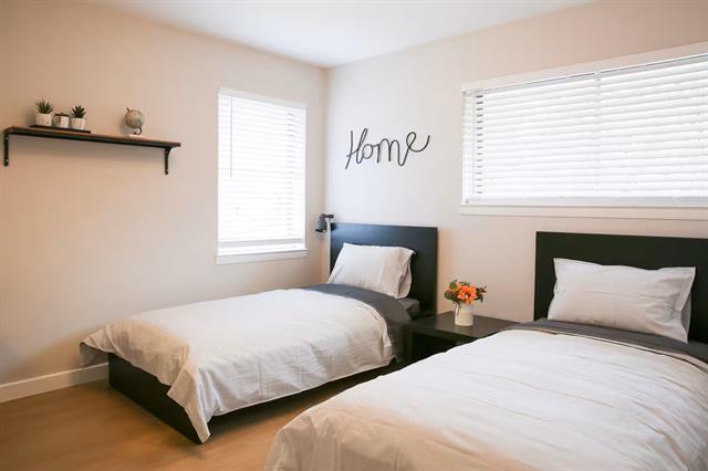 Building Photo - 526 Winchester Dr