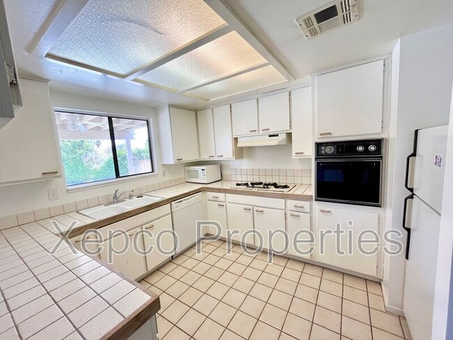 Building Photo - 77304 Ohio Ct