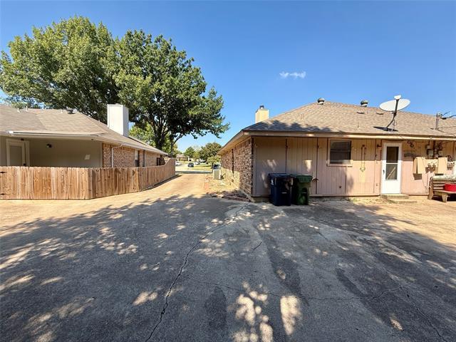 Building Photo - 5431 Stagetrail Dr