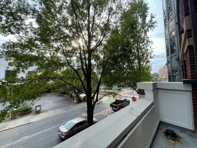 Primary Photo - Uptown Charlotte Condo! Now Available!