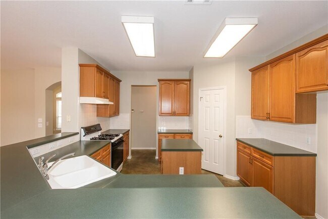 Building Photo - 4908 Quick Water Cove