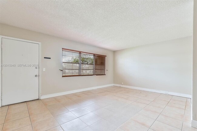 Building Photo - 13355 SW 9th Ct